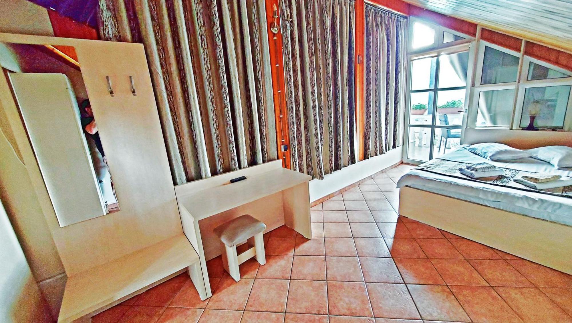 Hotel Casa Giulia Băile Olăneşti Pokój zdjęcie
